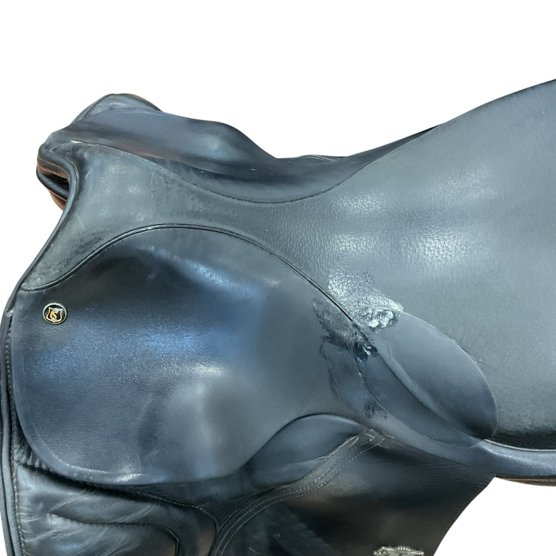 16.5" Custom Saddlery/Spirig 1874 28cm Med/Narrow Used Dressage Saddle - H