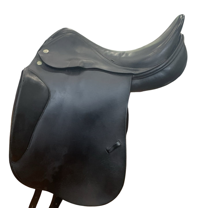 17" Verhan Odyssey Wide Used Dressage Saddle