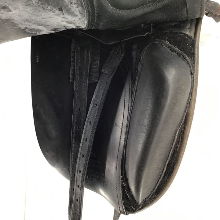 17" County Connection used dressage saddle B