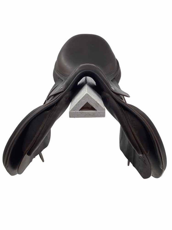 17" Arion Atlas double flap buffalo leather semi custom used jumping saddle with