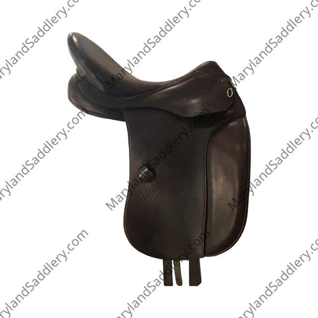 17.5" Stubben 1894 Narrow (27cm) Tree Used Dressage Saddle - C