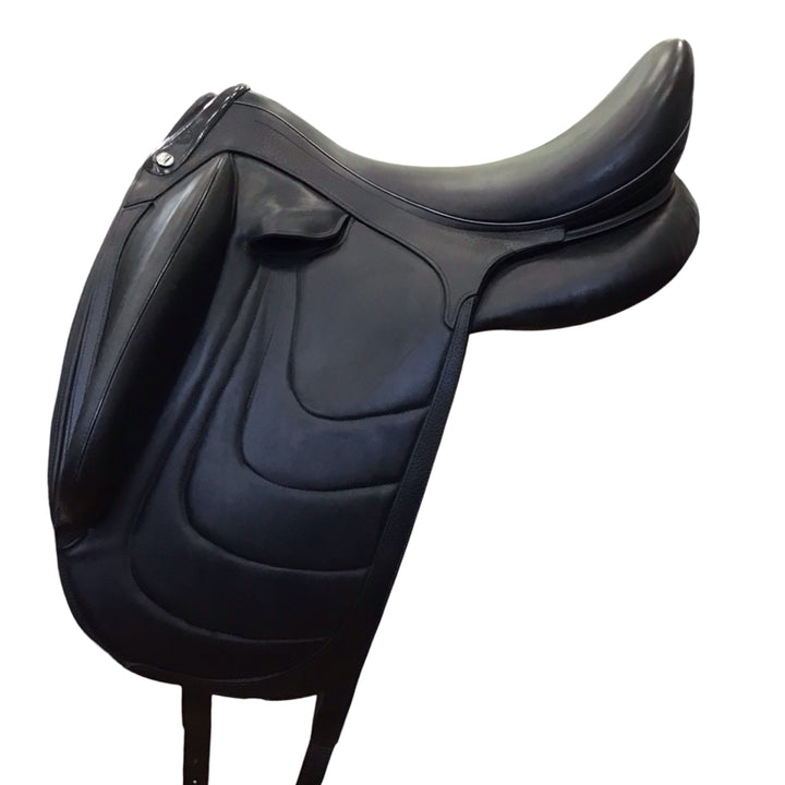 18-18.5" Devoucoux Makila Harmonie Medium Used Dressage Saddle - H