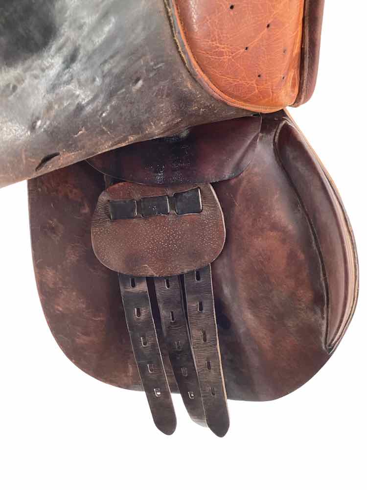 18" Pessoa used close contact saddle, Suede seat B