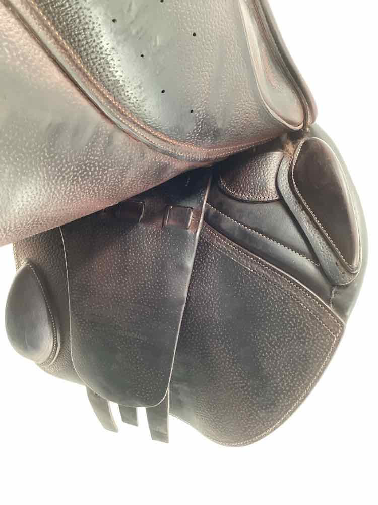 17" CWD Mademoiselle 2GS used close contact saddle