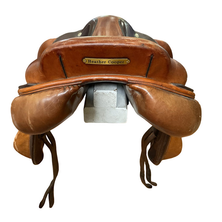 CWD SE09 17.5" Medium Used Hunter/Jumper Saddle