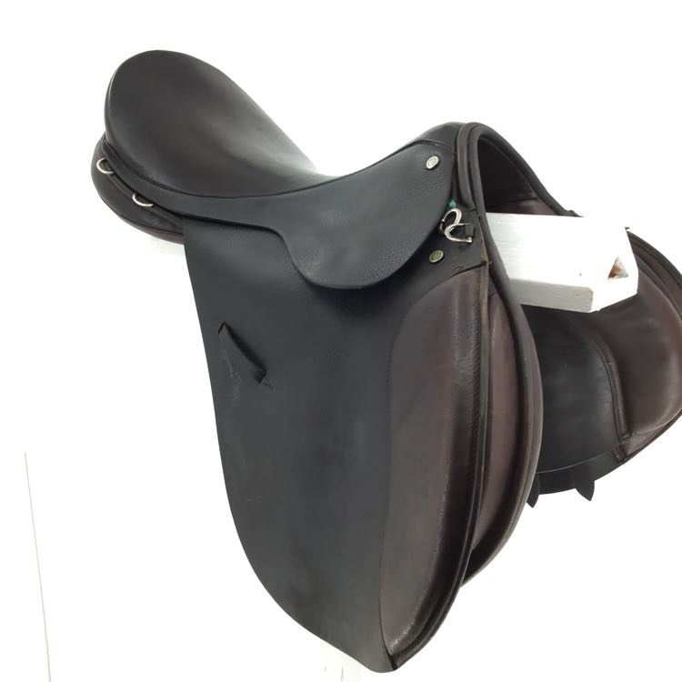 17.5" Ainsley Chester used all purpose saddle B