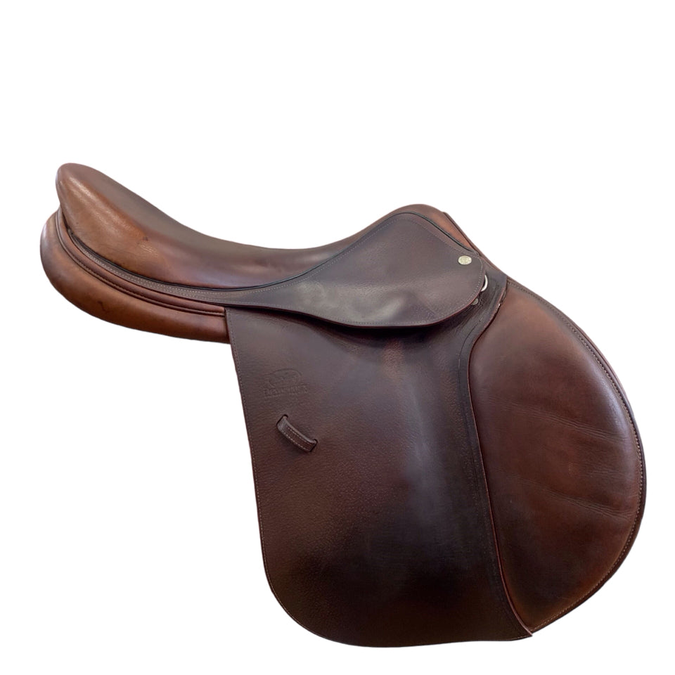 18.5" Devoucoux Biarritz Medium Used Hunter/Jumper Saddle - H