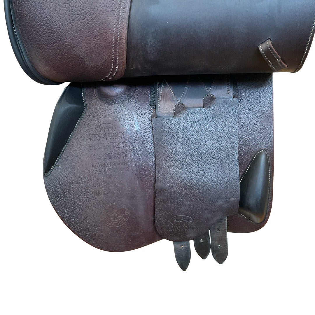 17.5" Devoucoux Biarritz S Wide Used Hunter/Jumper Saddle