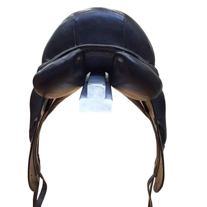 18" CWD SE05 Medium Used Dressage Saddle - H