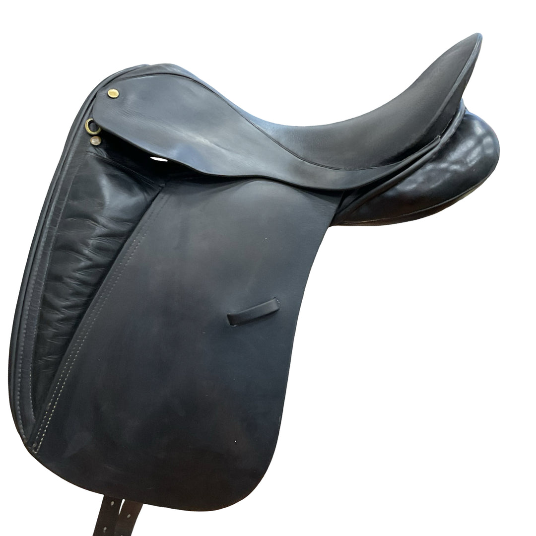 16.5" Unbranded Adjustable Crank Used Dressage Saddle - H