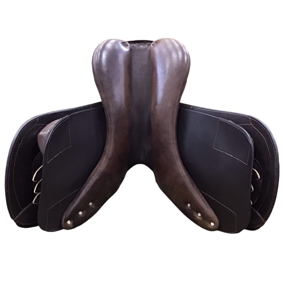 17" Circuit Premier Victory RTF Adjustable Used Hunter/Jumper Saddle - H