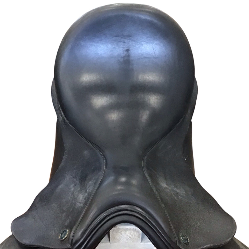 17.5" Hulsebos AM4 Medium Used Dressage Saddle - H