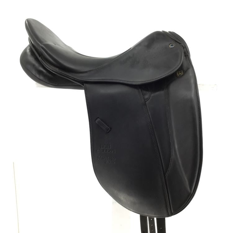 18" Stubben Maestoso used dressage saddle B