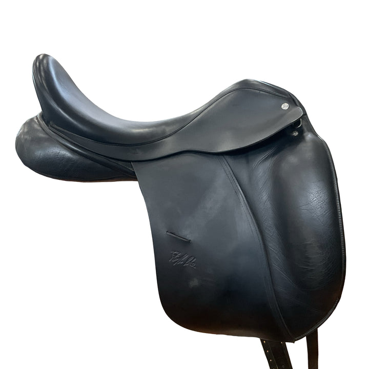 18" Custom Saddlery Steffen's Advantage Medium Used Dressage Saddle