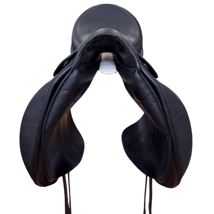 18" Stubben Genesis De Luxe 29cm Medium Used Dressage Saddle - H