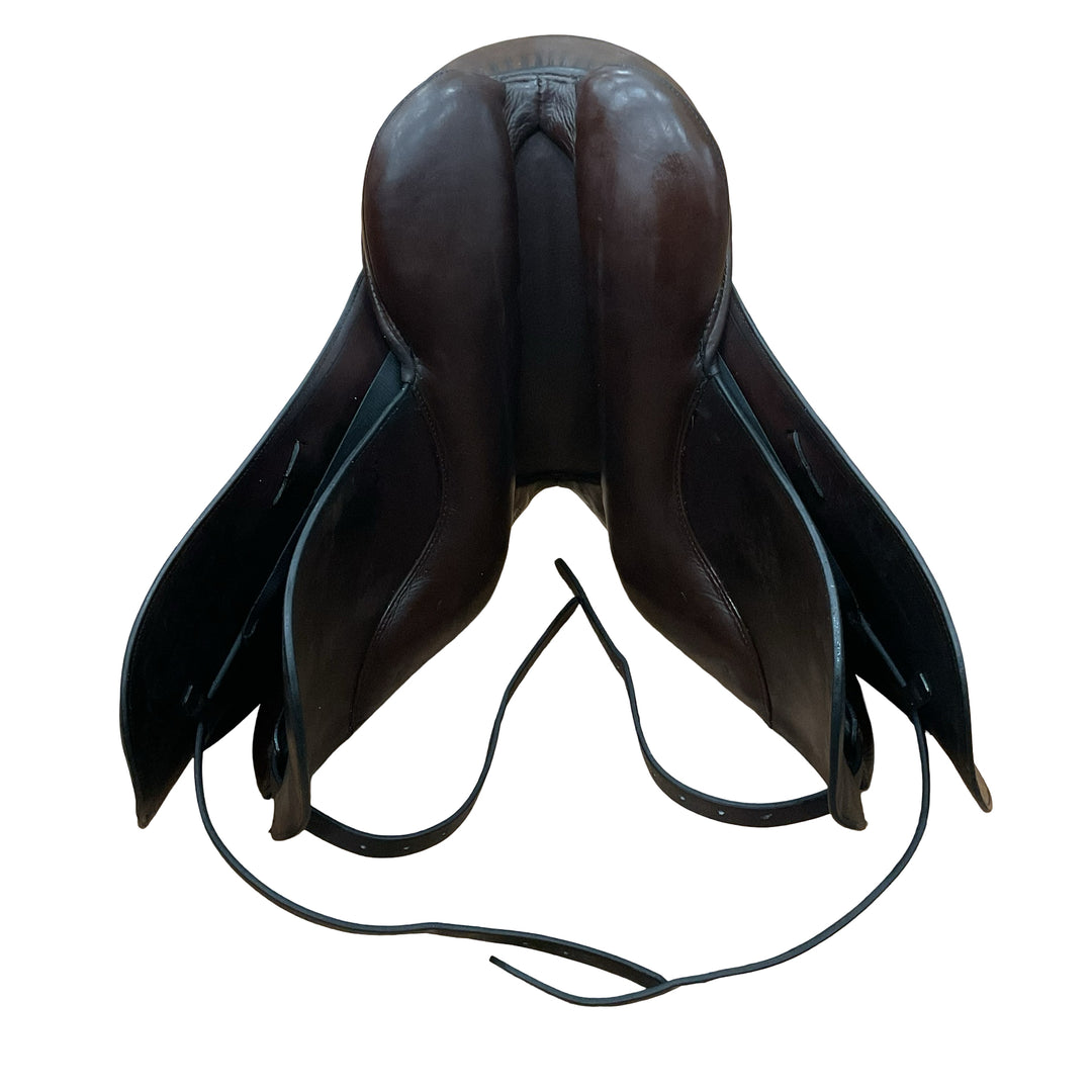 17" Schleese Robert Dover Medium Used Dressage Saddle