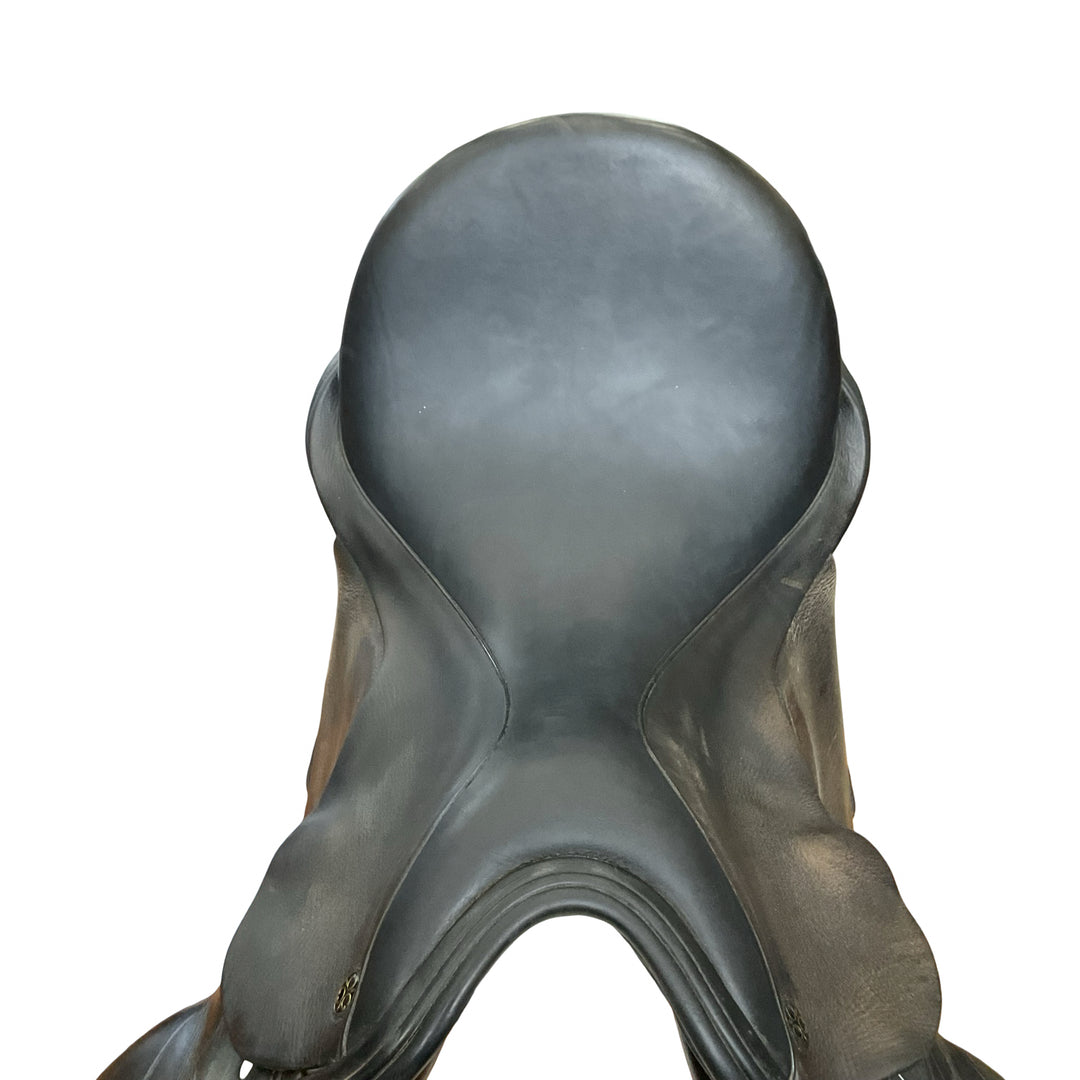 17.5" Trilogy Verago Elite Med/Wide Used Dressage Saddle