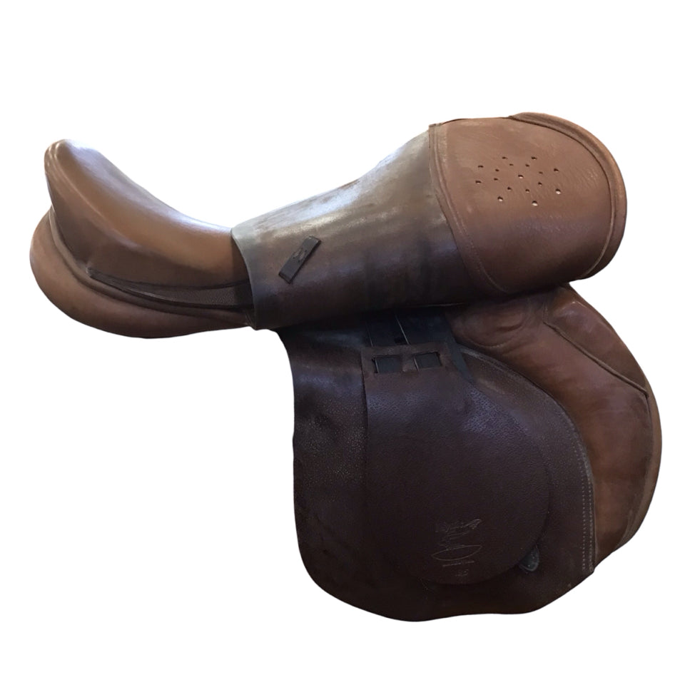 18.5" Mystic Med/Wide Used Hunter/Jumper Saddle - H