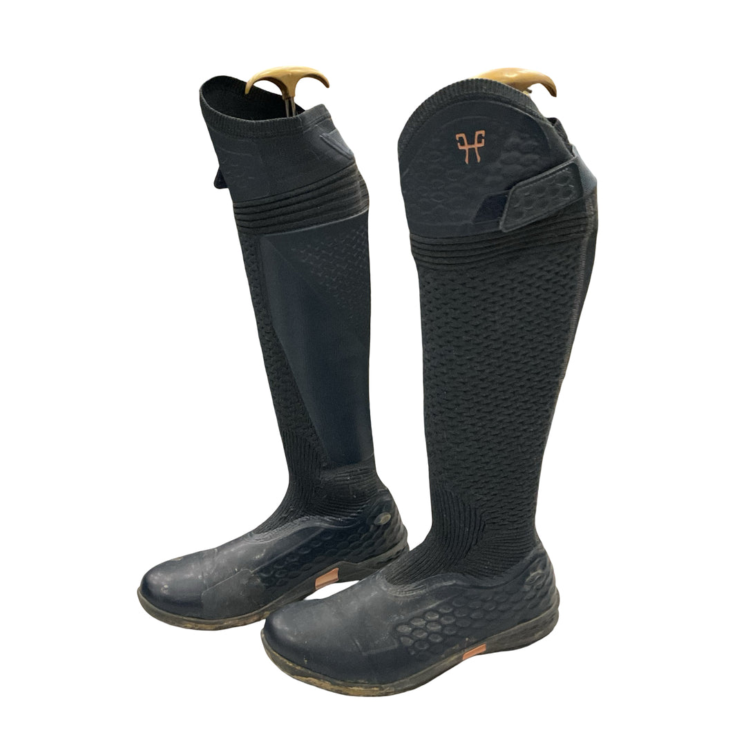 Horse Pilot Women's 6 Teknit Riding Boot Navy Used