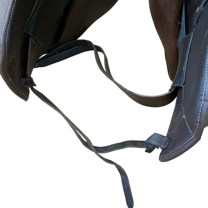 18" Antares Skylla Med/Wide Used Hunter/Jumper Saddle