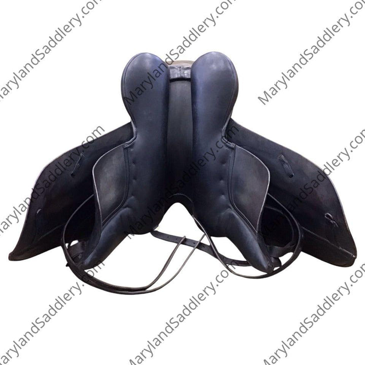 17.5" County Connection Narrow Used Dressage Saddle - H