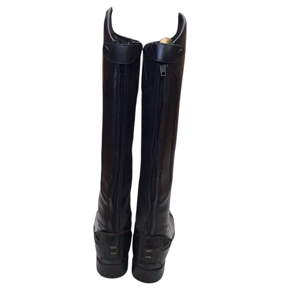ARIAT Womens 7 Regular Bromont Winter Tall Boots Used - H
