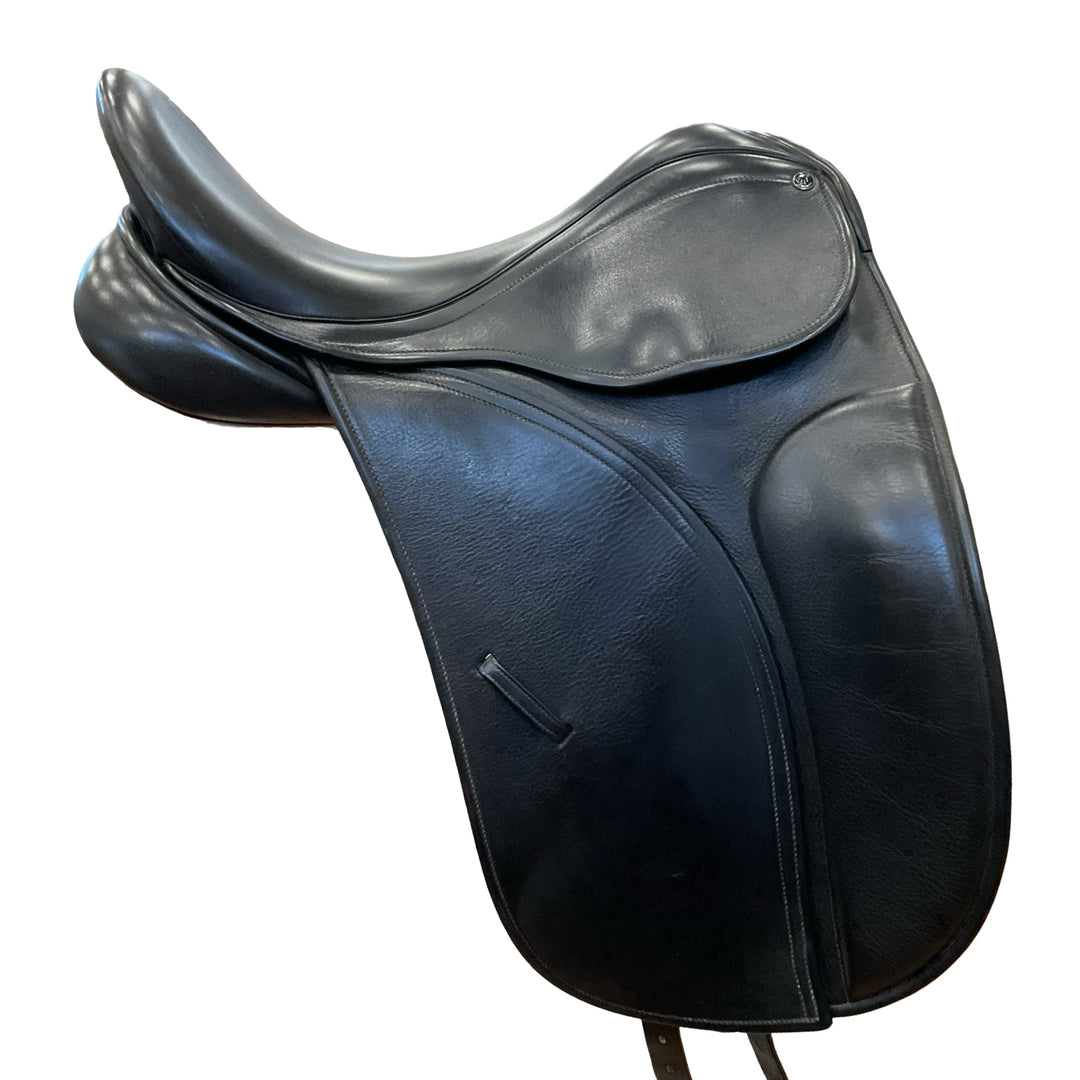 17" County Connection Medium Used Dressage Saddle
