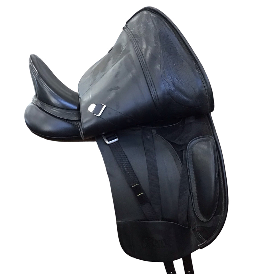17.5" Bates Dressage+ Adjustable Used Dressage Saddle - H