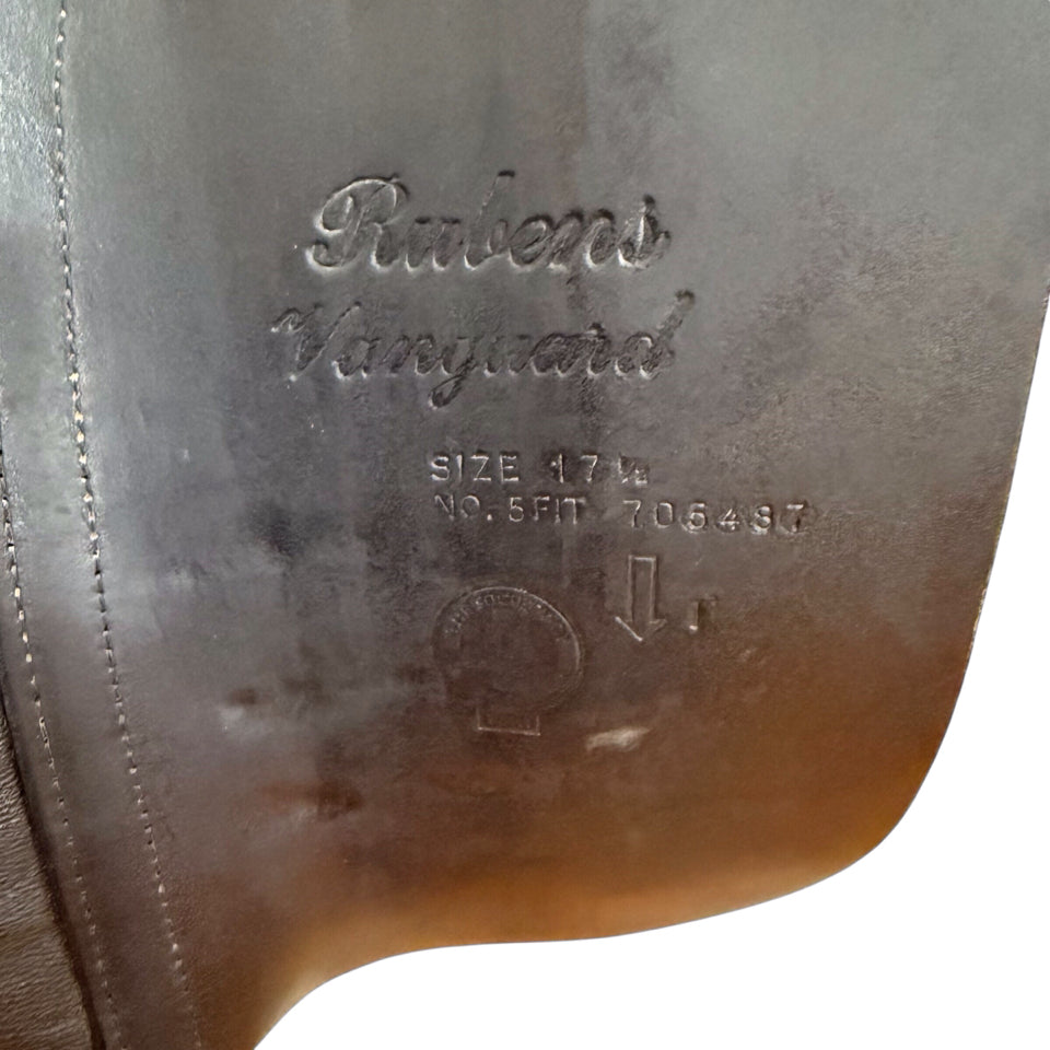 17.5" Ainsley Rubens Vanguard Medium Used Dressage Saddle - H