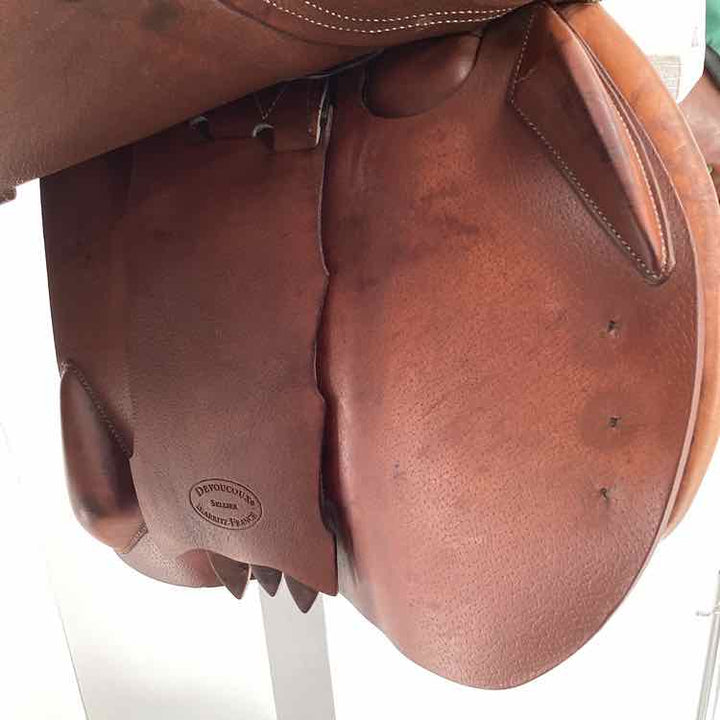18.5" Devoucoux Biarritz used close contact saddle 4AAR flap B