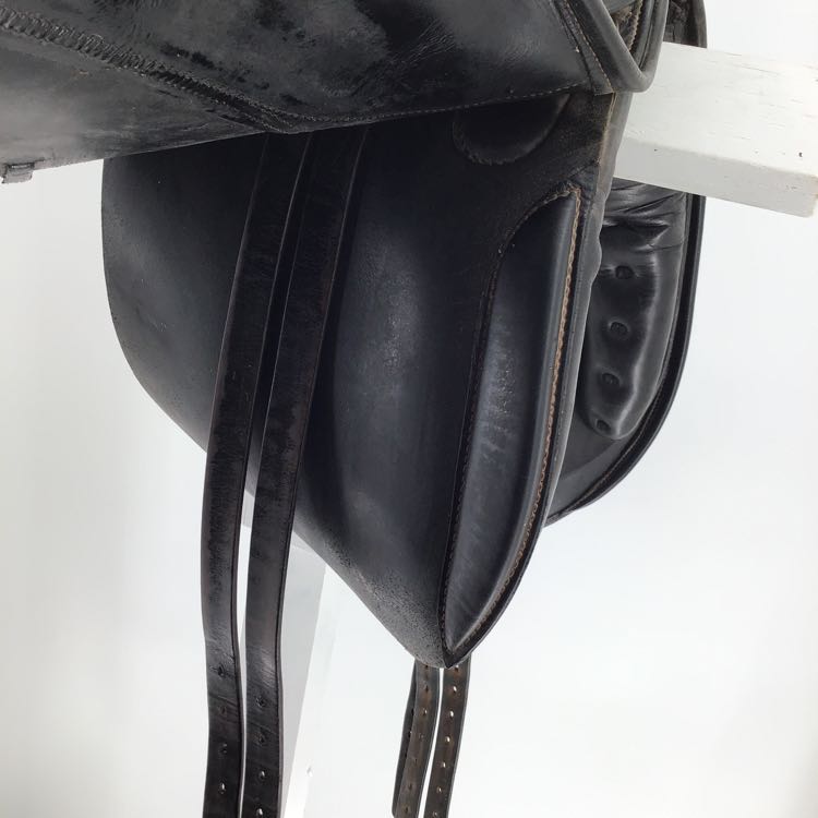 16" Crosby used dressage saddle B