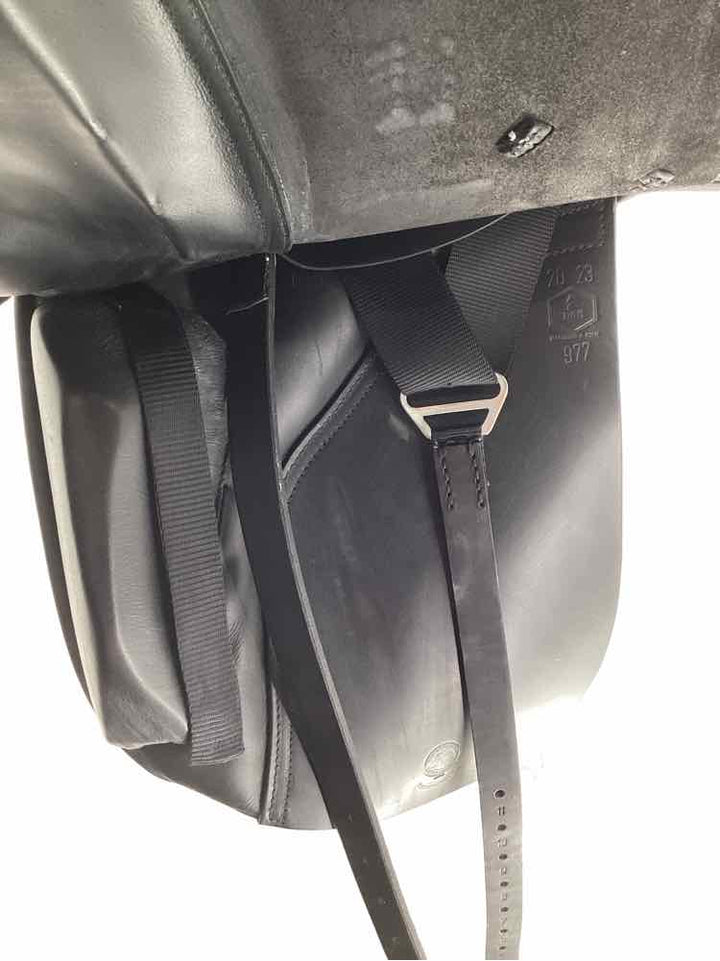 17" HCS used dressage saddle