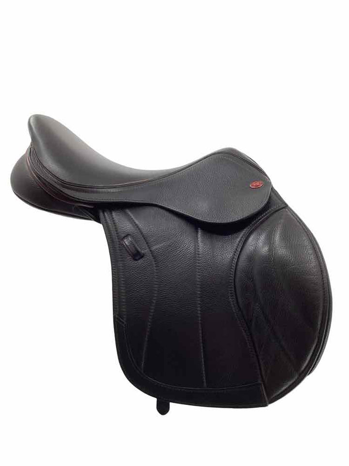 17.5" Kent & Masters used close contact saddle