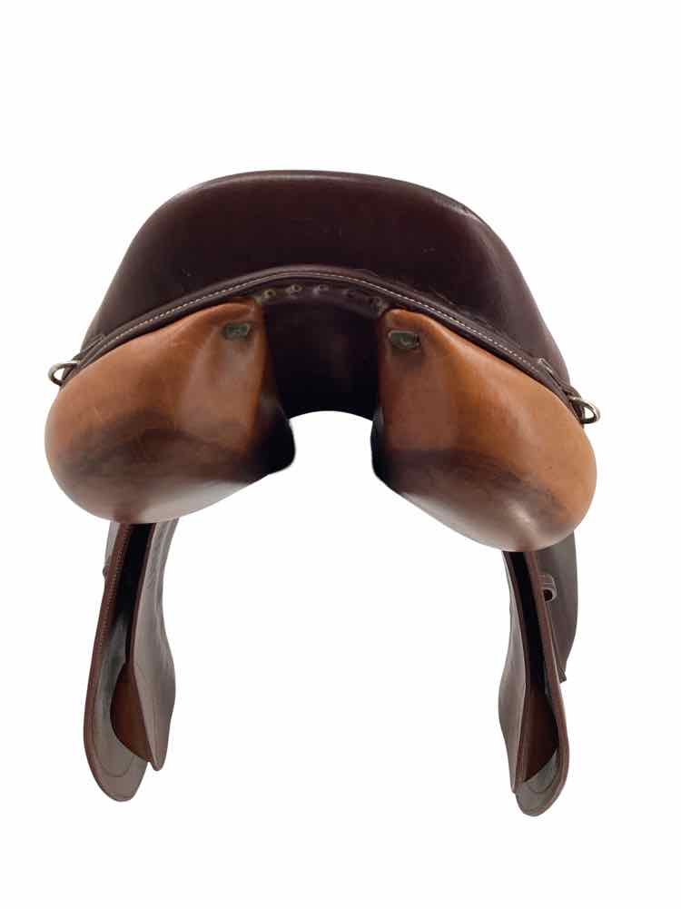 18.5" Devoucoux Biarritz used close contact saddle 4AAR flap B