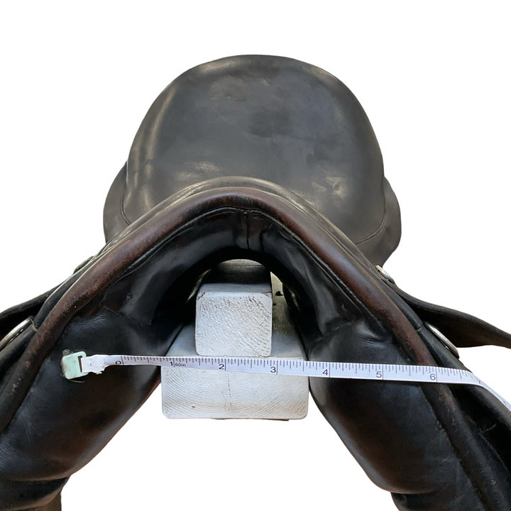 18" County Competitor Wide Used Dressage Saddle