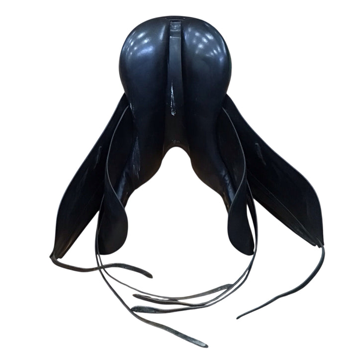 17" Crosby Prix St. George Wide Used Dressage Saddle - H