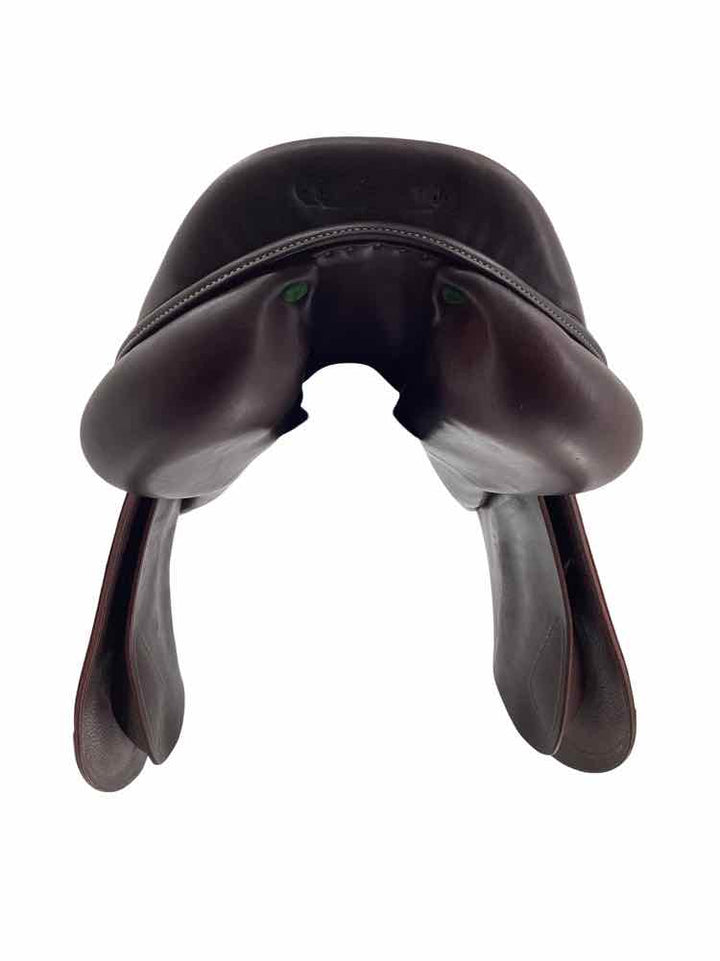 17" Devoucoux Biarritz used close contact saddle B