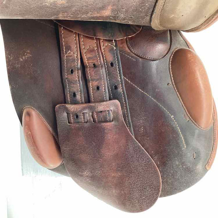 17" Prestige Grand Prix used close contact saddle measure 16.5" 33Cm B