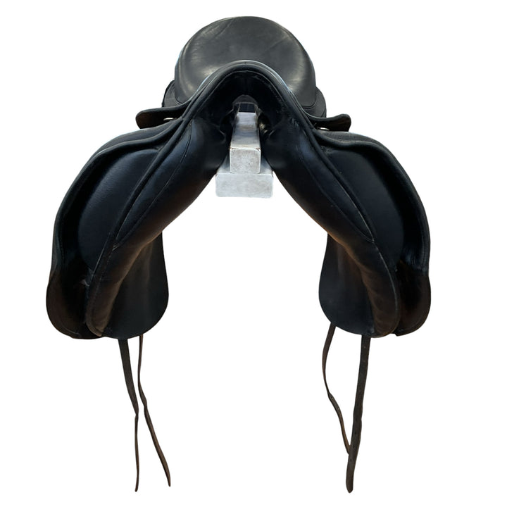 18" Hulsebos WB4 Med/Wide Used Dressage Saddle - H