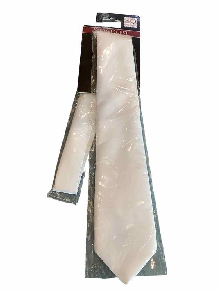 SHOW QUEST Show Jumper Tie NEW B