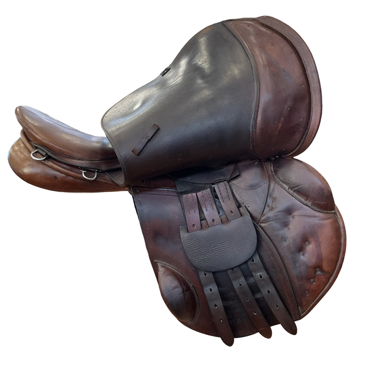 17" County Conquest Medium Used Hunter/Jumper Saddle