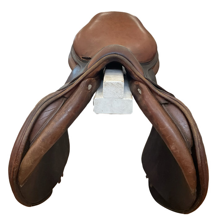 17" CWD SE01 Medium Used Hunter/Jumper Saddle