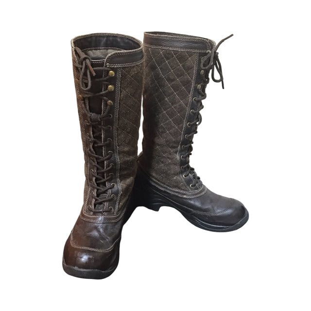 MIDDLEBURG 7.5 Quilted Lace Boots USED B