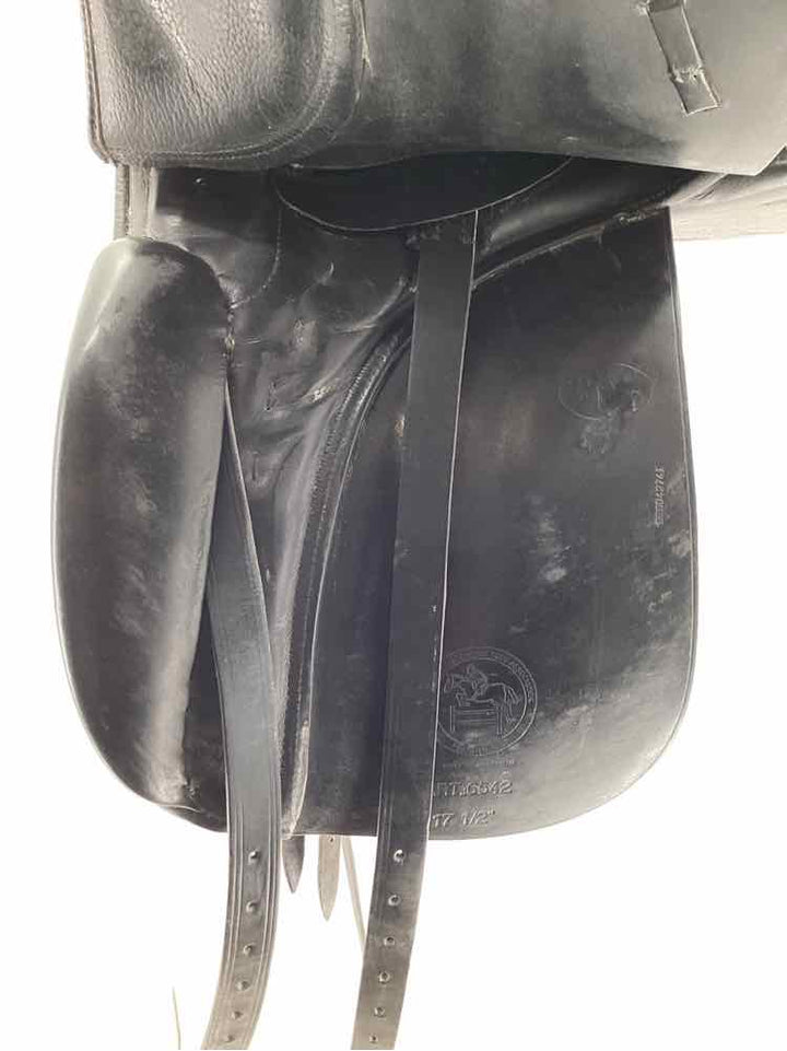 18" Collegiate used dressage saddle B