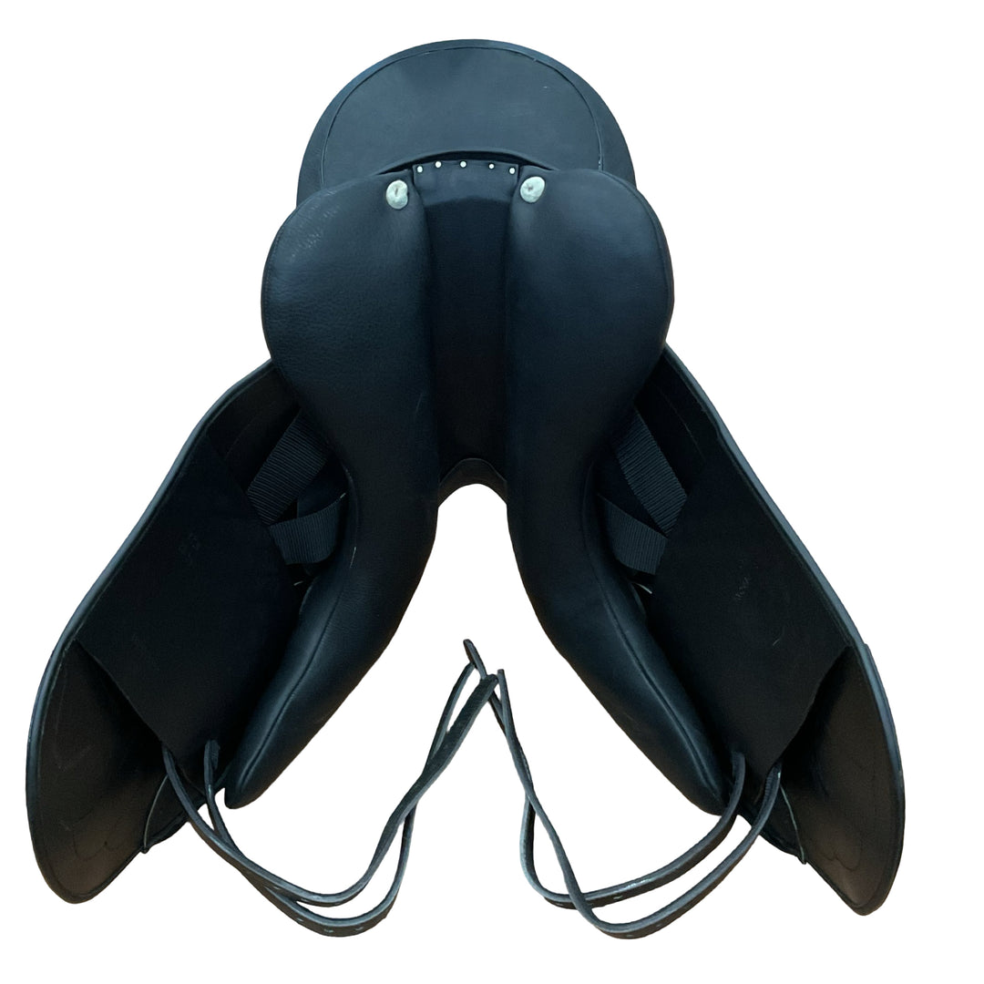 17.5" HDR Parisian Adjustable Demo Condition Dressage Saddle - H