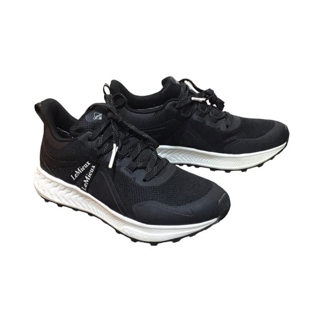 LEMIEUX 9 Trax Waterproof Sneakers NEW B