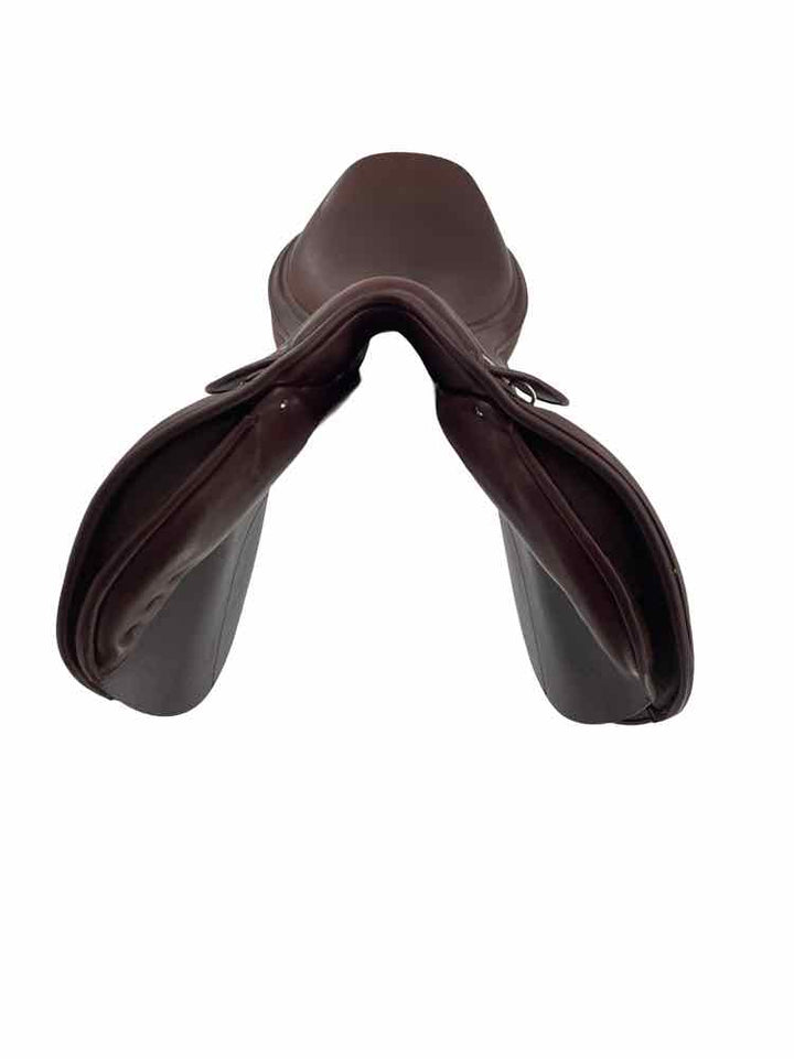 19" Royal Heritage used close contact saddle B