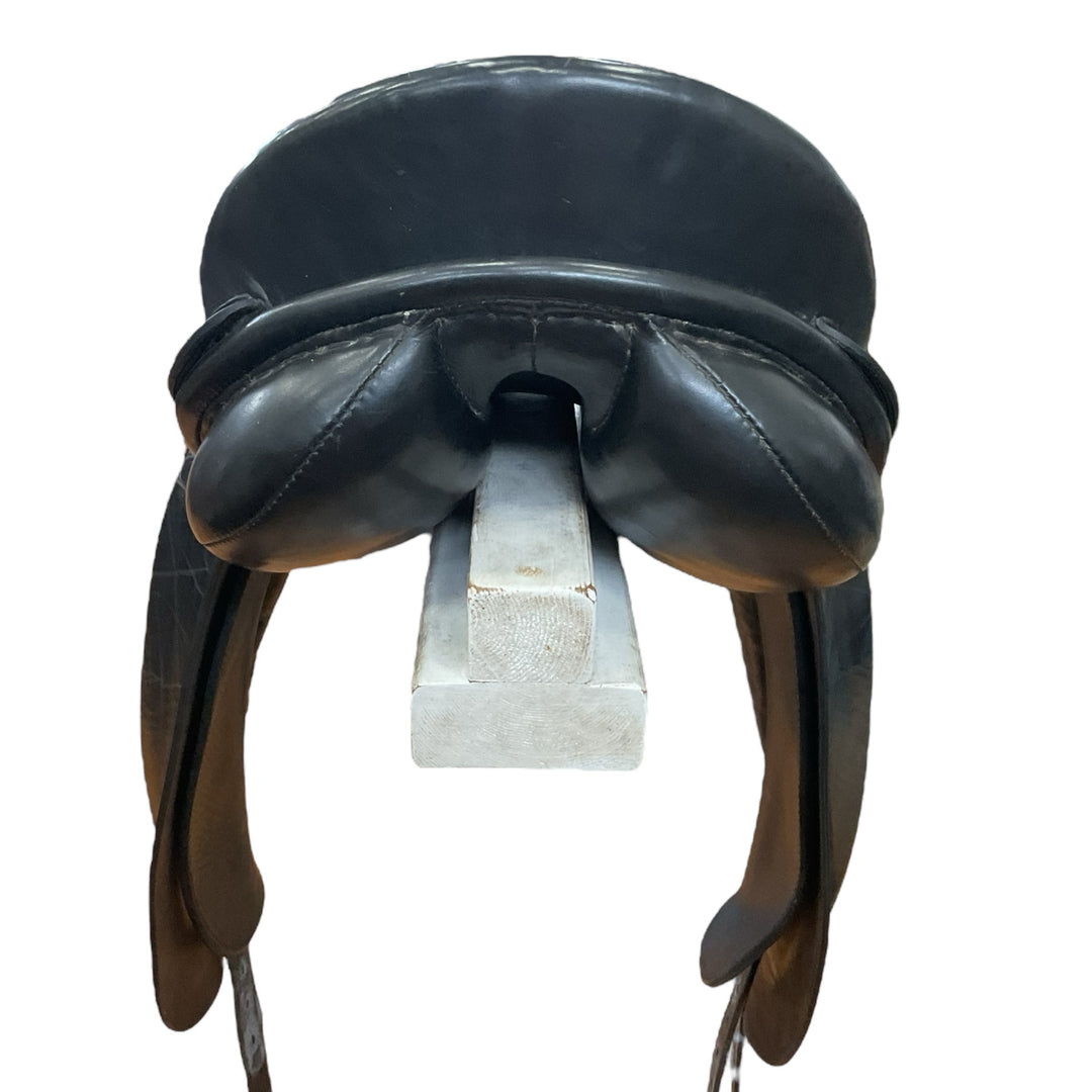 17" Karl Niedersuss Medium Used Dressage Saddle - H