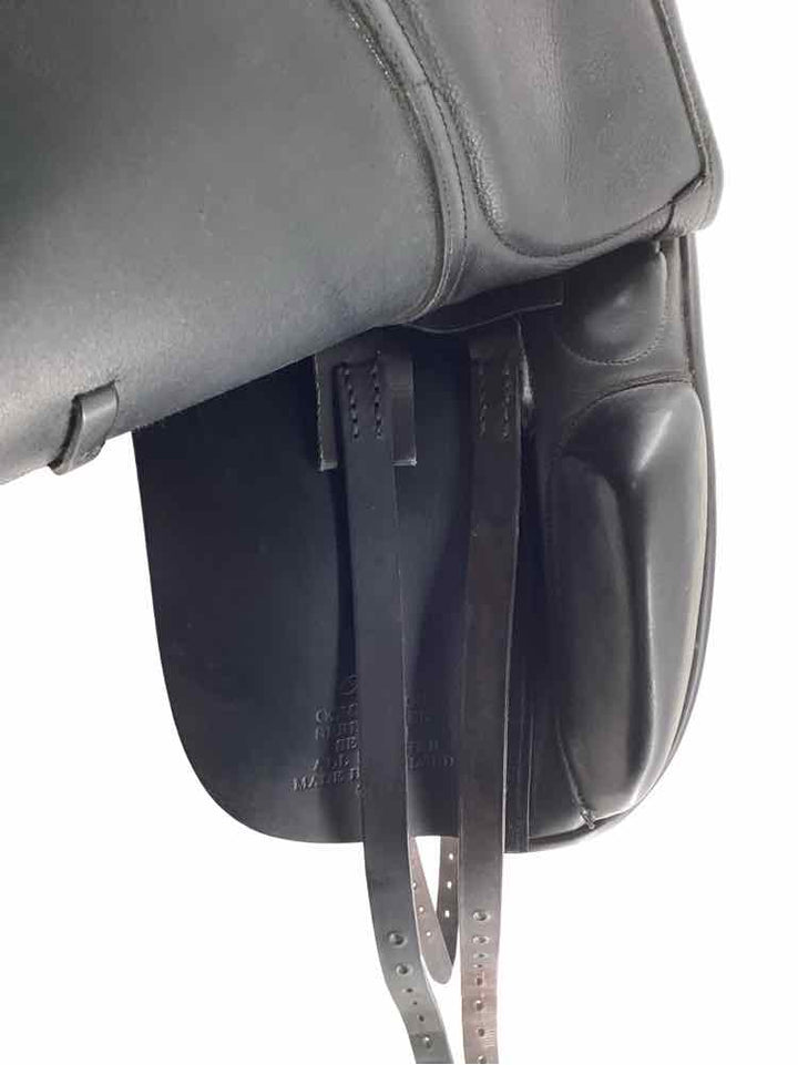 17" County used dressage saddle