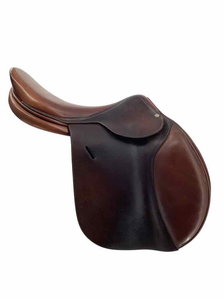 18" Butet used close contact jumping saddle B